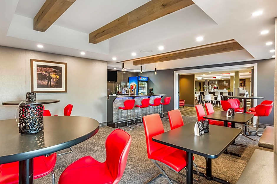 Microtel Inn & Suites by Wyndham Timmins