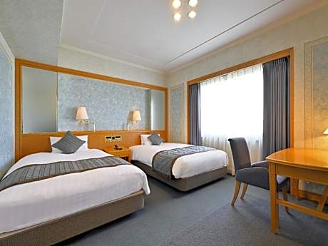 Junior Suite - Non-Smoking