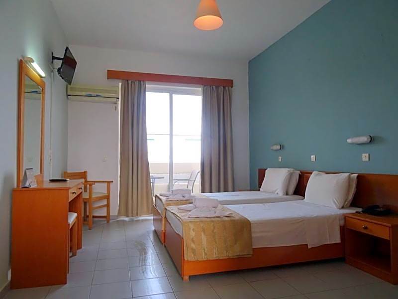 Bayside Hotel Katsaras