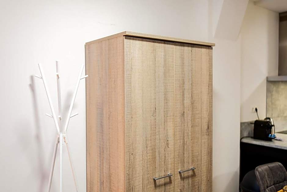 Alphabet Apartments - Prins Hendrikkade 10