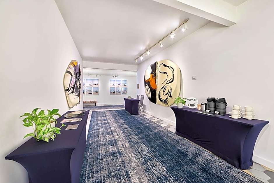 The Leta Santa Barbara Goleta, Tapestry Collection by Hilton