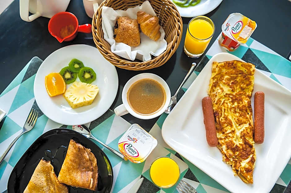 Toparadis Guest House