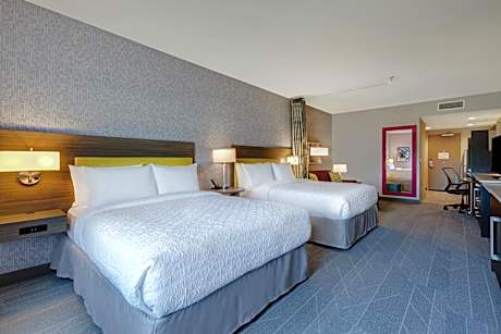 Studio Suite with Two Queen Beds and Tub - Mobility Access