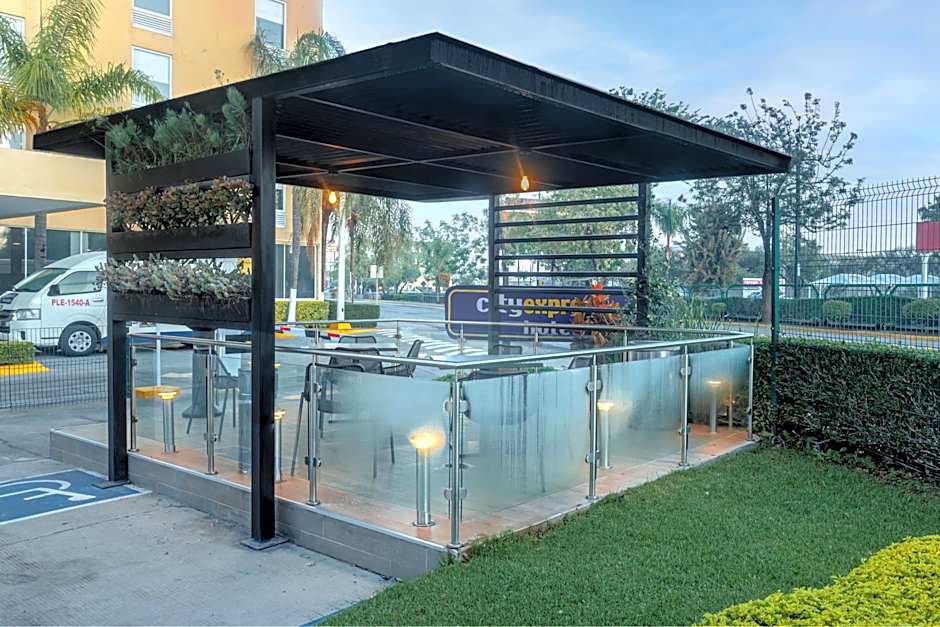 City Express by Marriott Leon