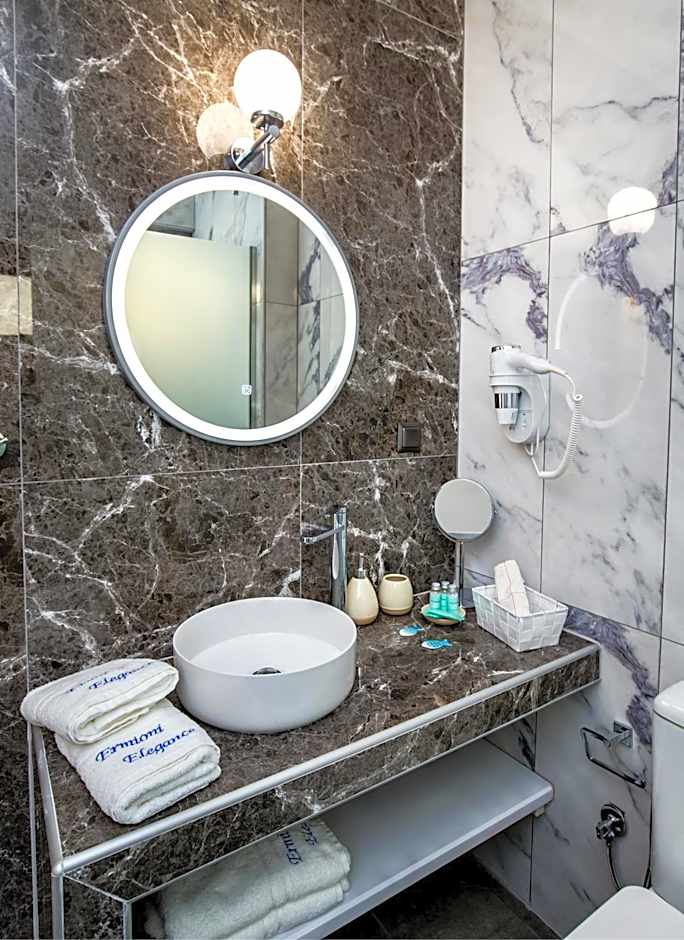 Ermioni Elegance Hotel