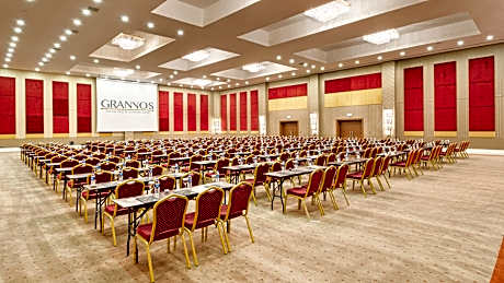 Armada Grannos Thermal Hotel & Convention Center