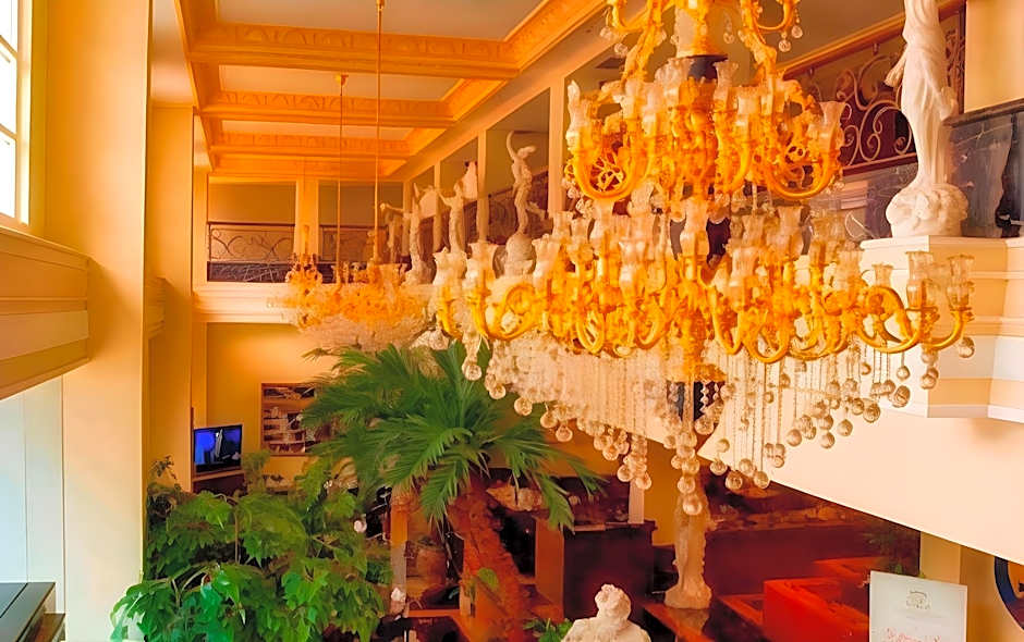 Golden Boutique Hotel Melawai