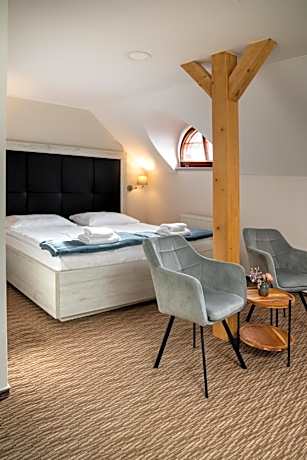 Superior Double Attic Room