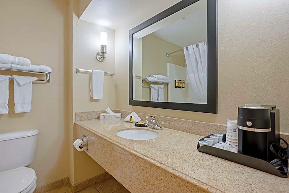 Best Western Plus Lonoke Hotel