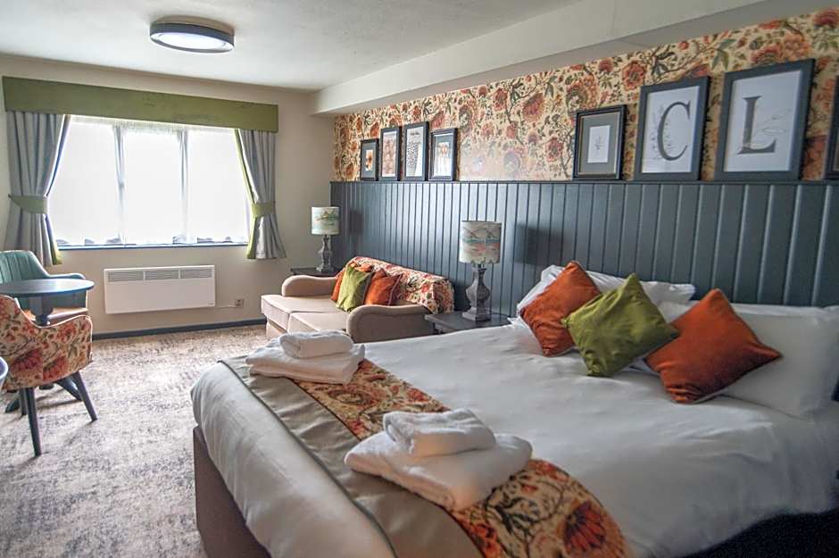 Cat & Lion Country Pub and Hotel