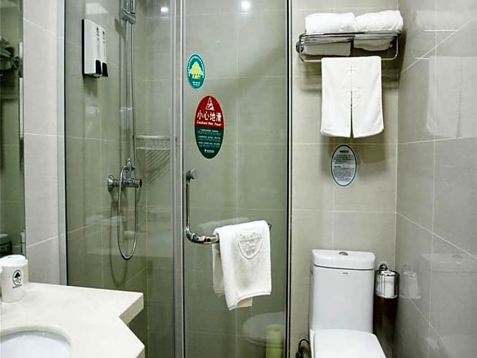 GreenTree Inn LangFang GuanGYAng District High-speed Railway Station Business Hotel