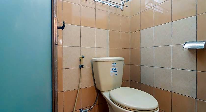 Lembur Kiwari Setra Duta Mitra RedDoorz