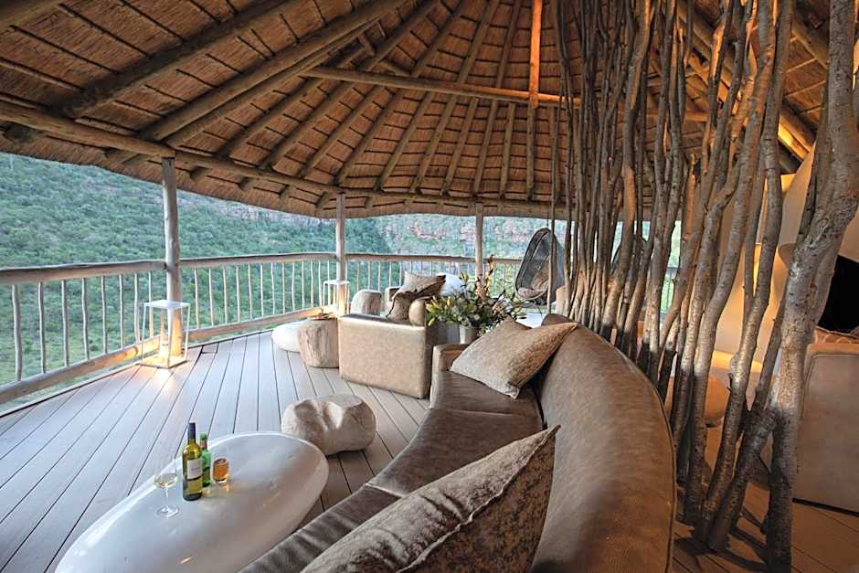 Clifftop Exclusive Safari Hideaway
