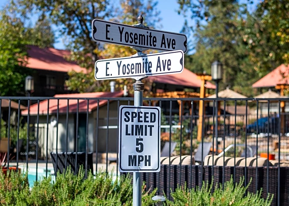 Yosemite Westgate Lodge