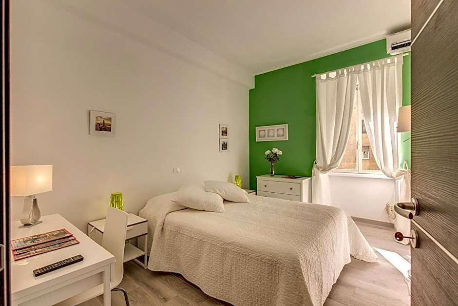 Photo 1 of 8 of 1 Double Bed or 2 Beds