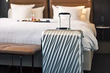 Junior Suite with Lounge access