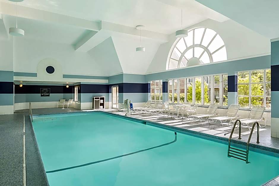 Four Points by Sheraton Buffalo Grove