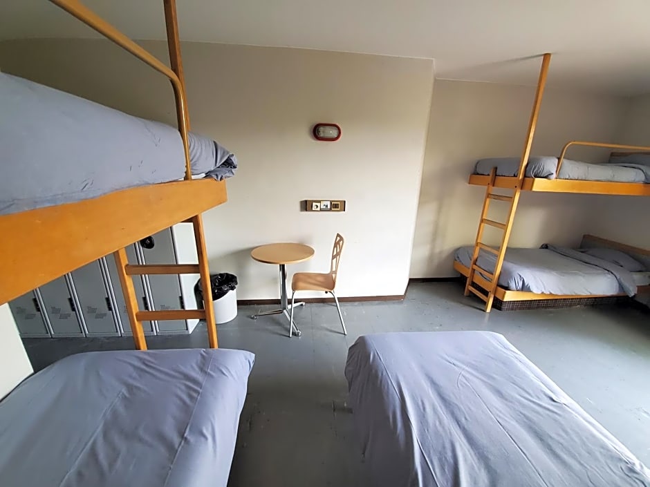 Auberge de Jeunesse HI Strasbourg 2 Rives