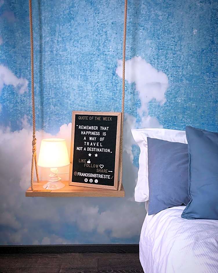 Francis Superior Rooms