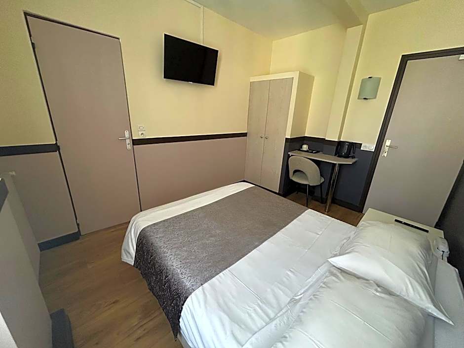 Hotel des Bains à 10 min de Paris