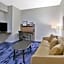 Fairfield Inn & Suites by Marriott Milwaukee Downtown