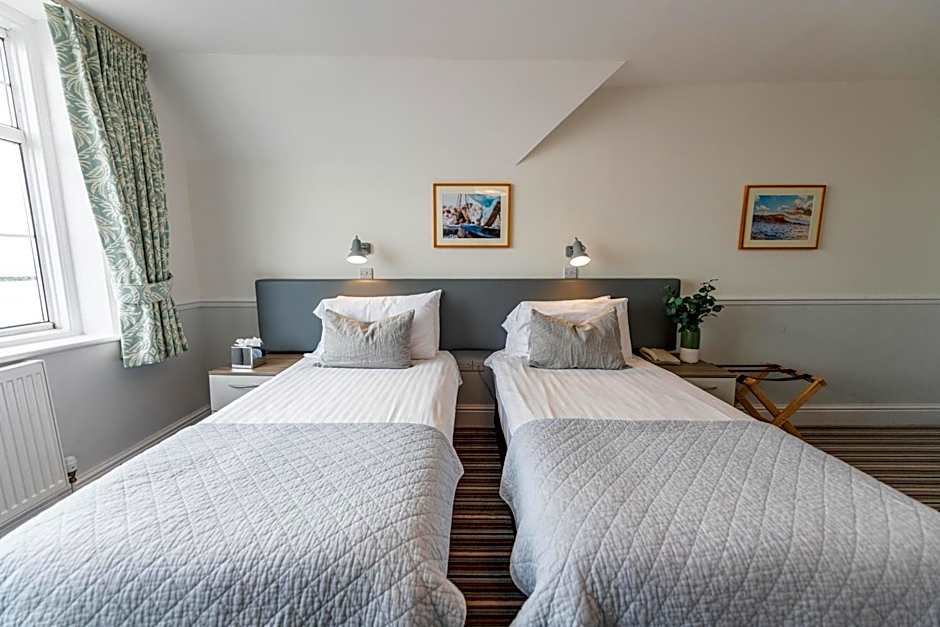 Photo 1 of 7 of Standard 2 Beds, Sea View