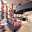 Van der Valk TheaterHotel De Oranjerie