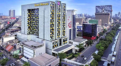 Grand Mercure Jakarta Harmoni Hotel