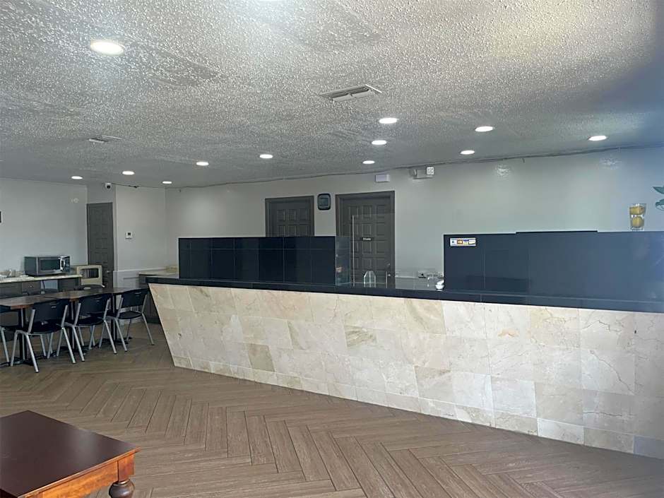 Motel 6 New Boston, TX