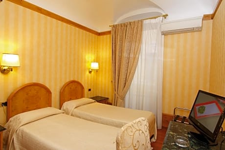 Classic Single Room