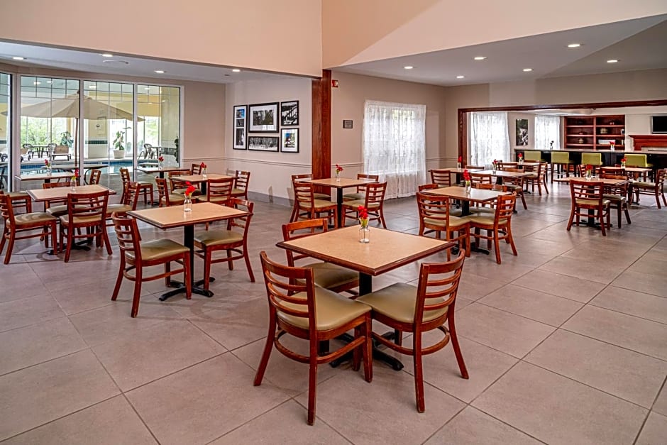 Country Inn & Suites by Radisson, Beckley, WV