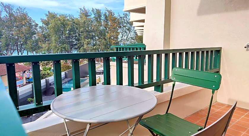 Solis Beach Hotel Rajamangala