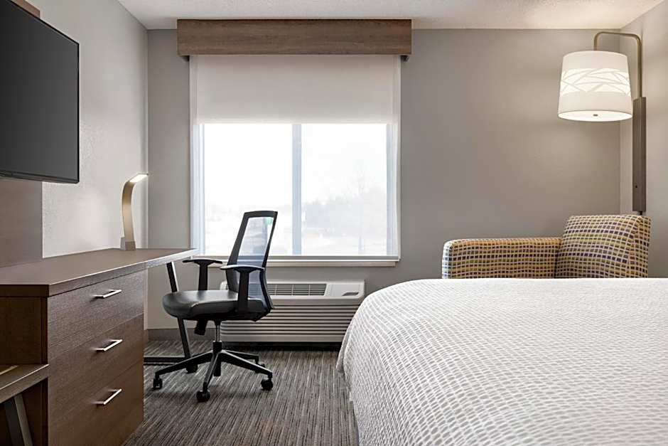 Holiday Inn Express Hotel & Suites Anniston/Oxford By IHG