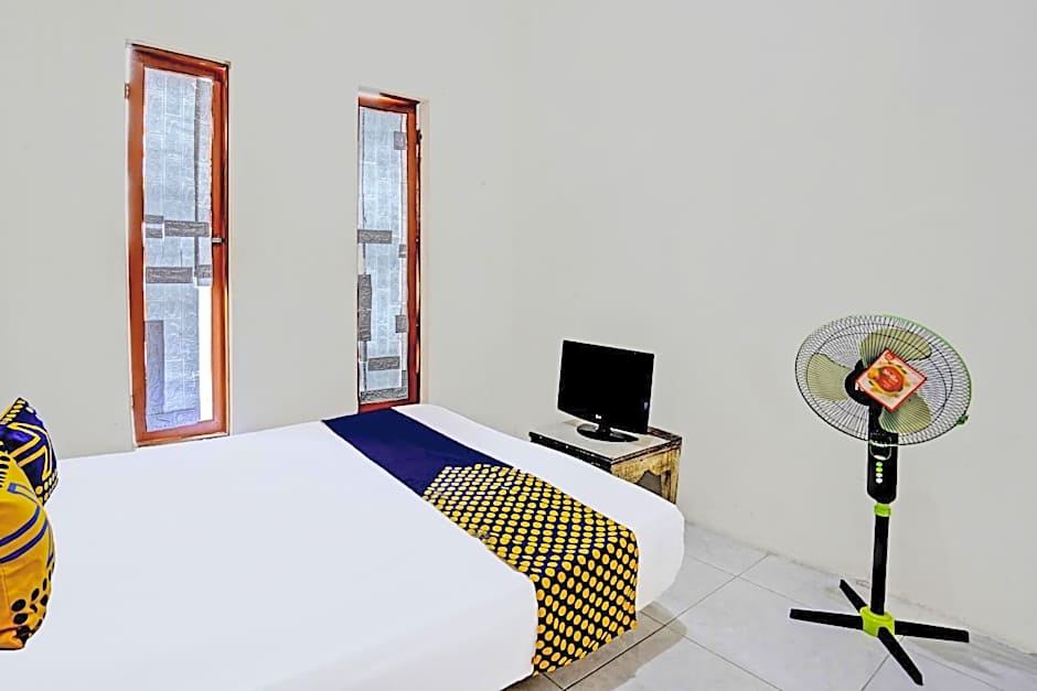 OYO LIFE 92077 Tarlo Guest House 3