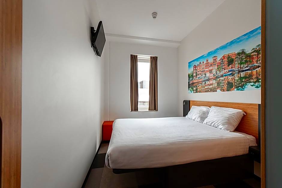 easyHotel Amsterdam Arena Boulevard