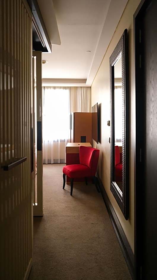 Five Seas Cannes, a Member of Design Hotels™