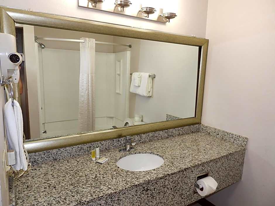 Super 8 by Wyndham Westminster Denver North
