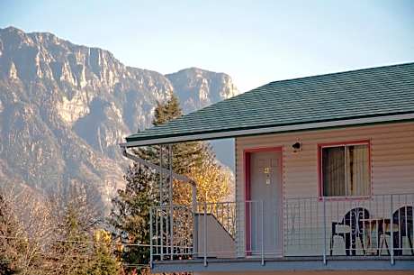 Sunset Motel