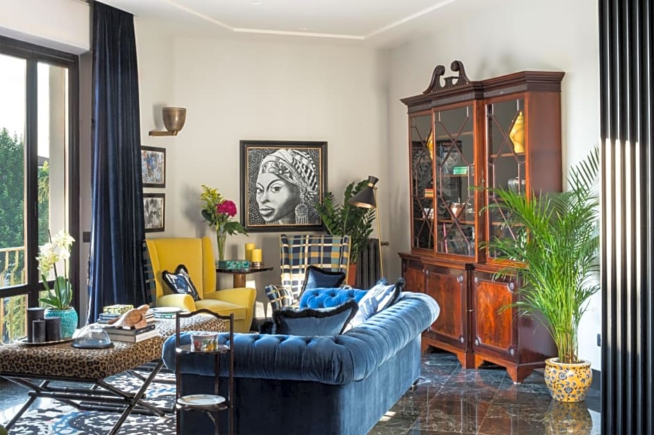 Velona's Jungle Luxury Suites