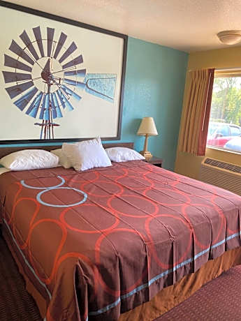 King Room - Mobility Access/Smoking