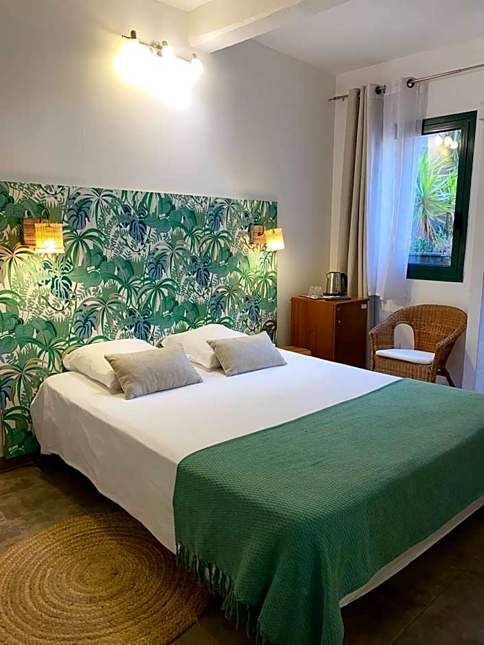 Logis Hôtel La Fenière