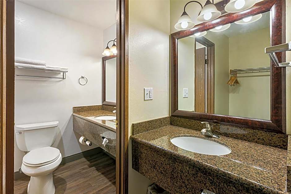 Best Western Hi-Desert Inn