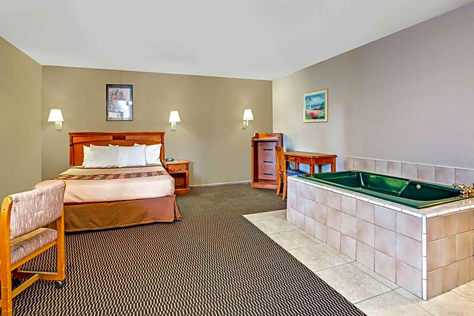 Super 8 by Wyndham Upland Ontario CA