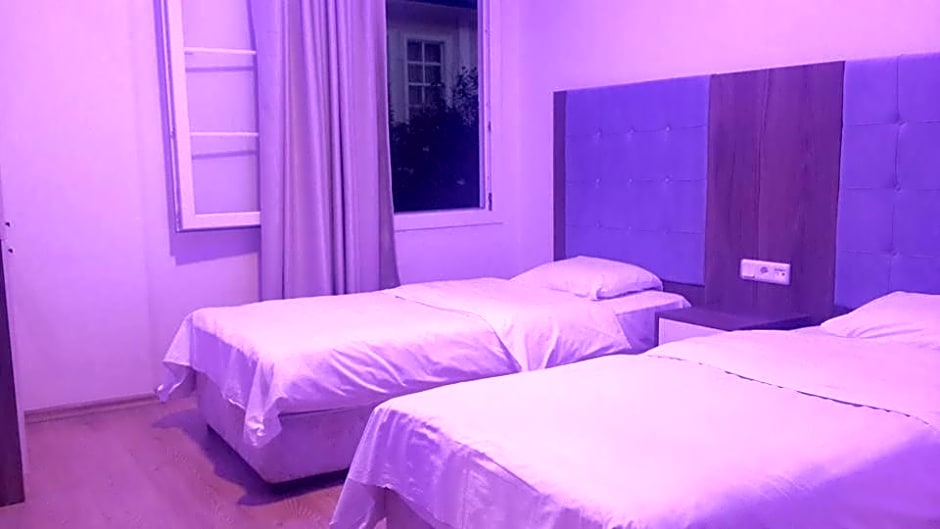 Antikhan Hotel