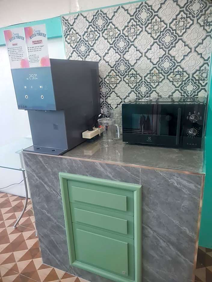 The Greenergy - NO LIFT - Book 48 hrs ahead - 4th floor