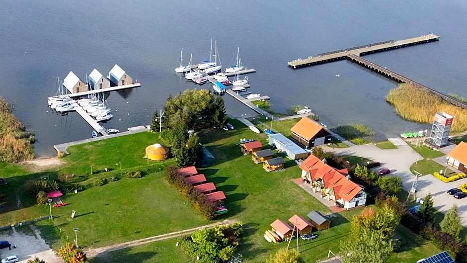 Domy na Wodzie na Mazurach