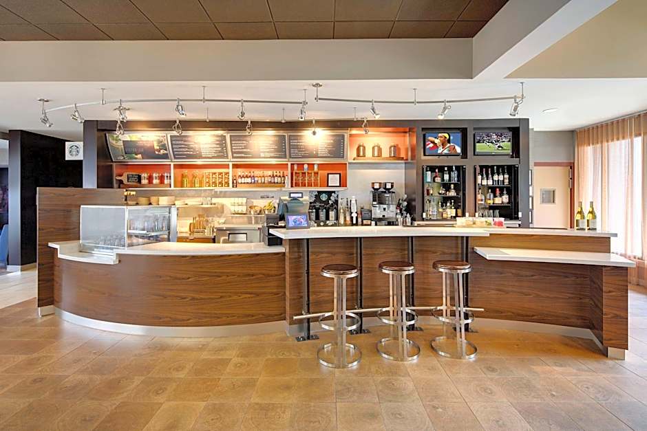 Courtyard by Marriott Atlanta Windy Hill/Ballpark