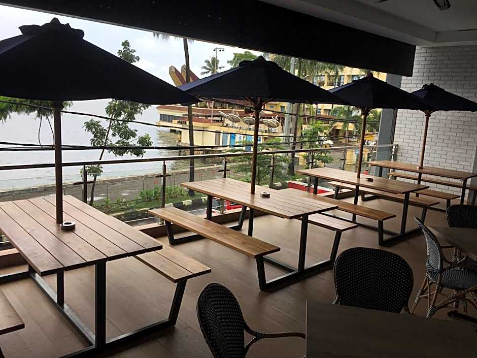 Expressia Hotel Makassar