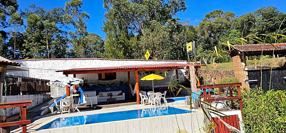 Hostel Yellow House MG