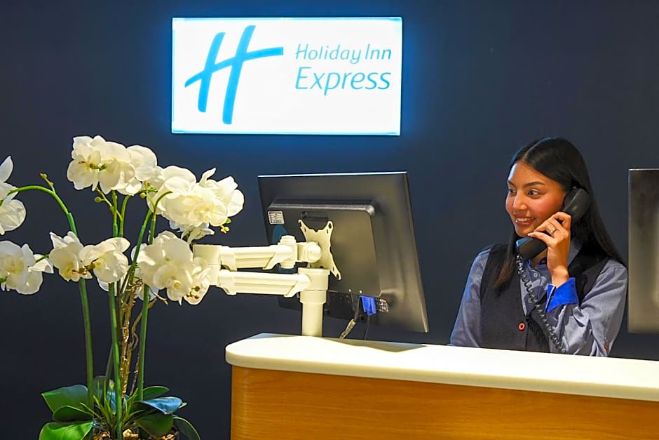 Holiday Inn Express Birmingham - City Centre By IHG